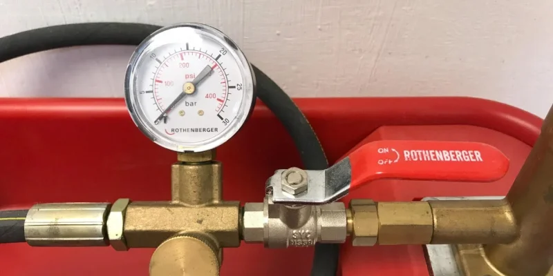 teste de estanque e pressão de tubagens